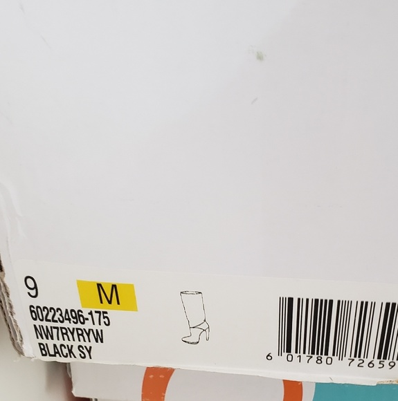 NINE WEST Boots - Picture 5 of 8